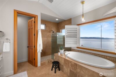 9 SW Three Tree Point Lane , Burien, WA 98166-3137 - Photo 22