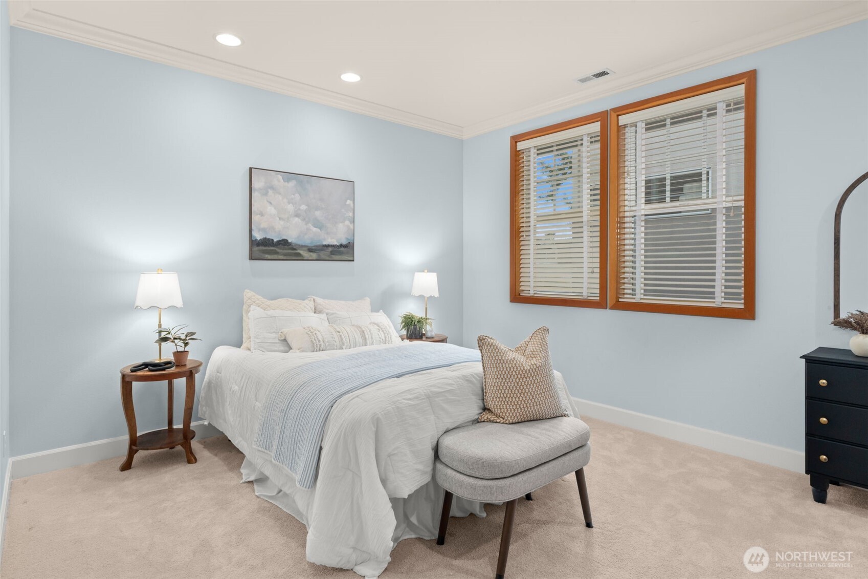 9 SW Three Tree Point Lane , Burien, WA 98166-3137