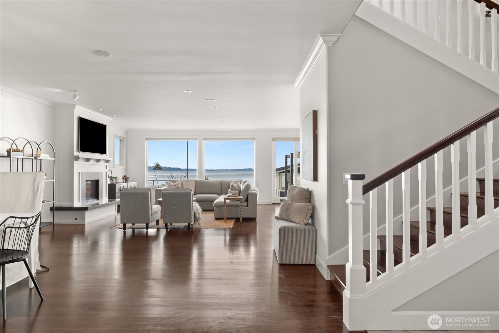 9 SW Three Tree Point Lane , Burien, WA 98166-3137