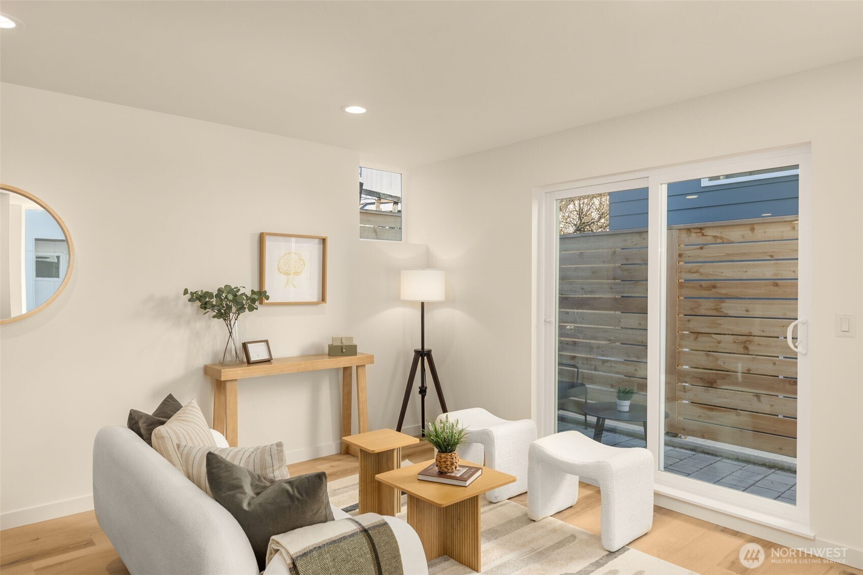 3916 S Juneau Street , Seattle, WA 98118