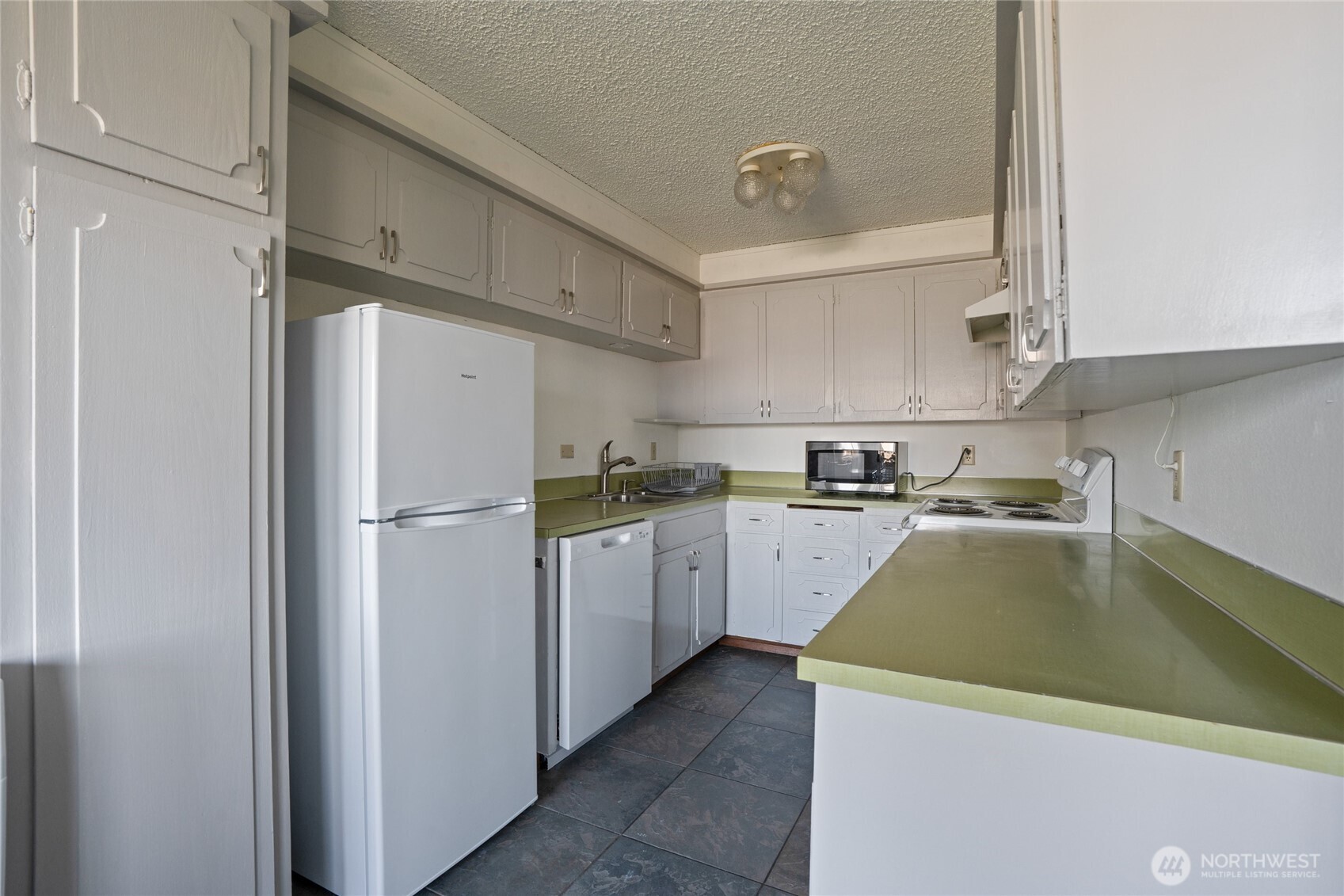 7322 19th Street W #8A, Tacoma, WA 98466