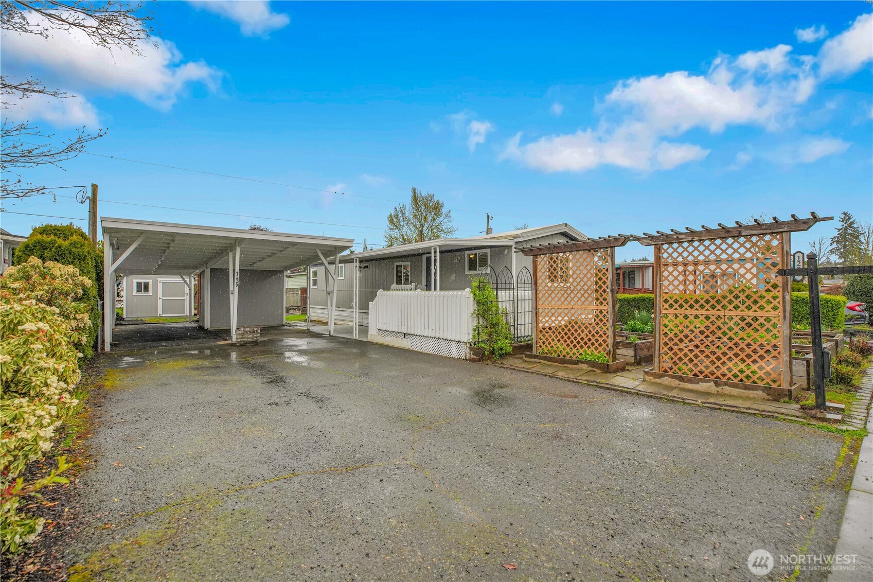 1220 NE Knowles Dr , Vancouver, WA 98685