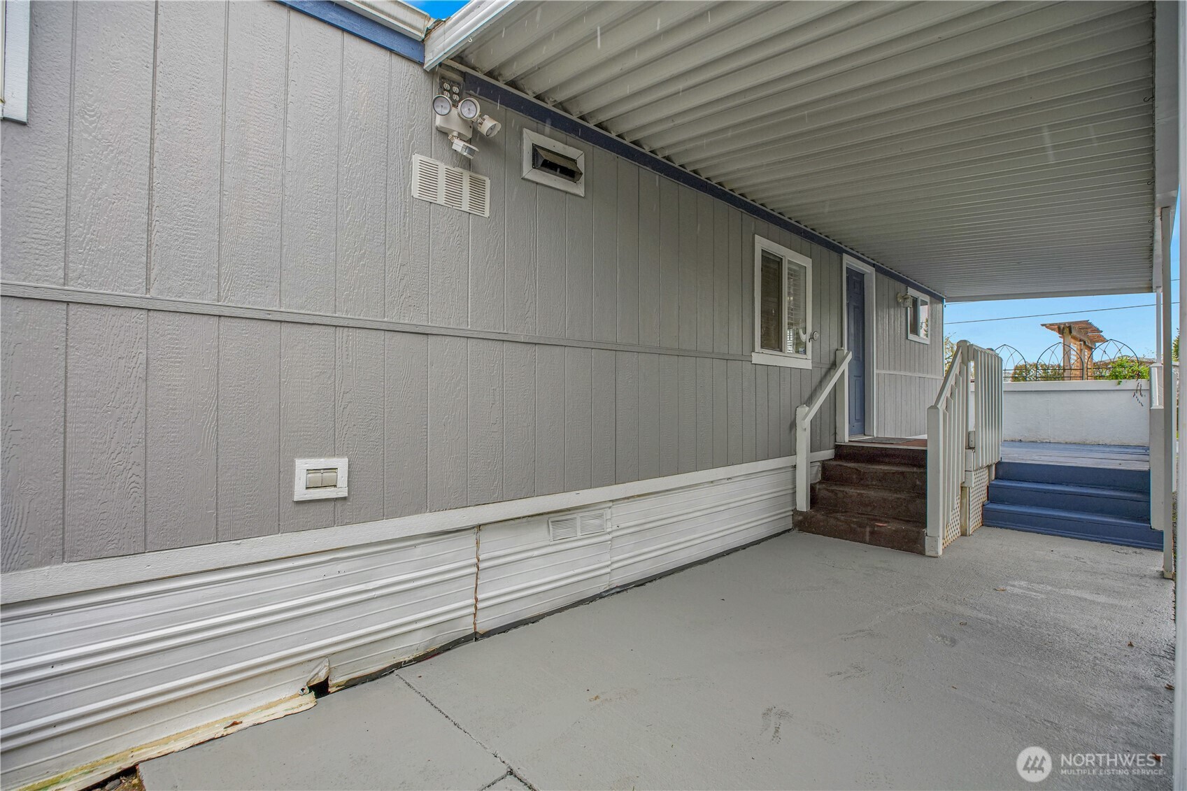 1220 NE Knowles Dr , Vancouver, WA 98685