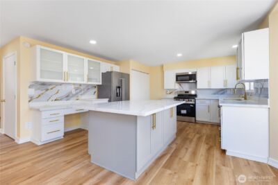 20319 120th AVE SE, Kent, WA 98031 - Photo 16