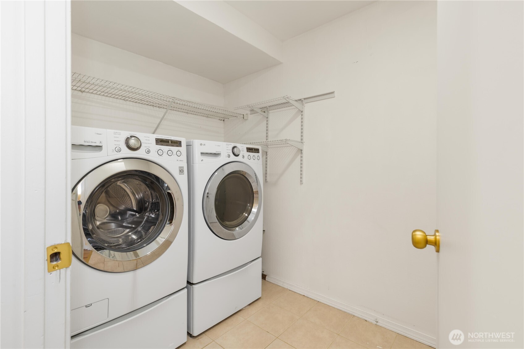 20319 120th AVE SE, Kent, WA 98031