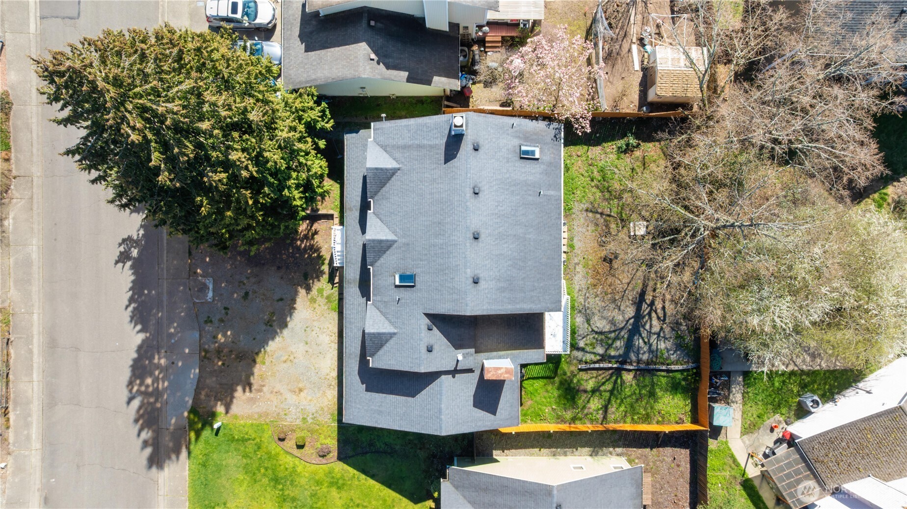 20319 120th AVE SE, Kent, WA 98031