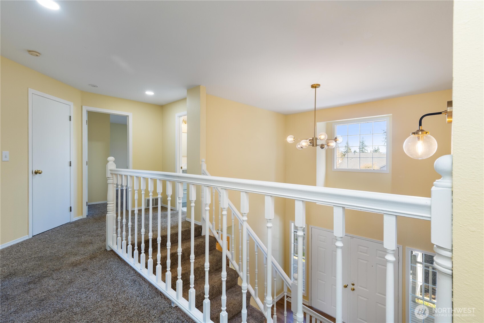 20319 120th AVE SE, Kent, WA 98031