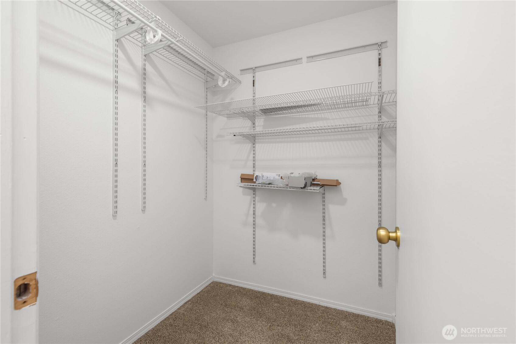 20319 120th AVE SE, Kent, WA 98031