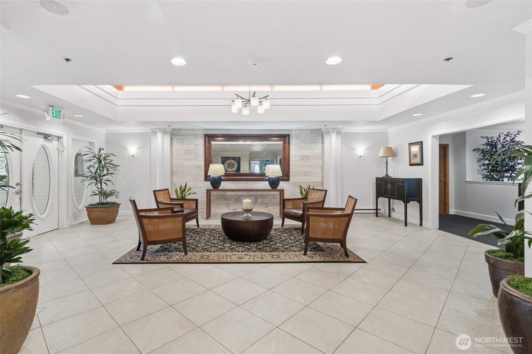 2760 76th Avenue SE #505, Mercer Island, WA 98040