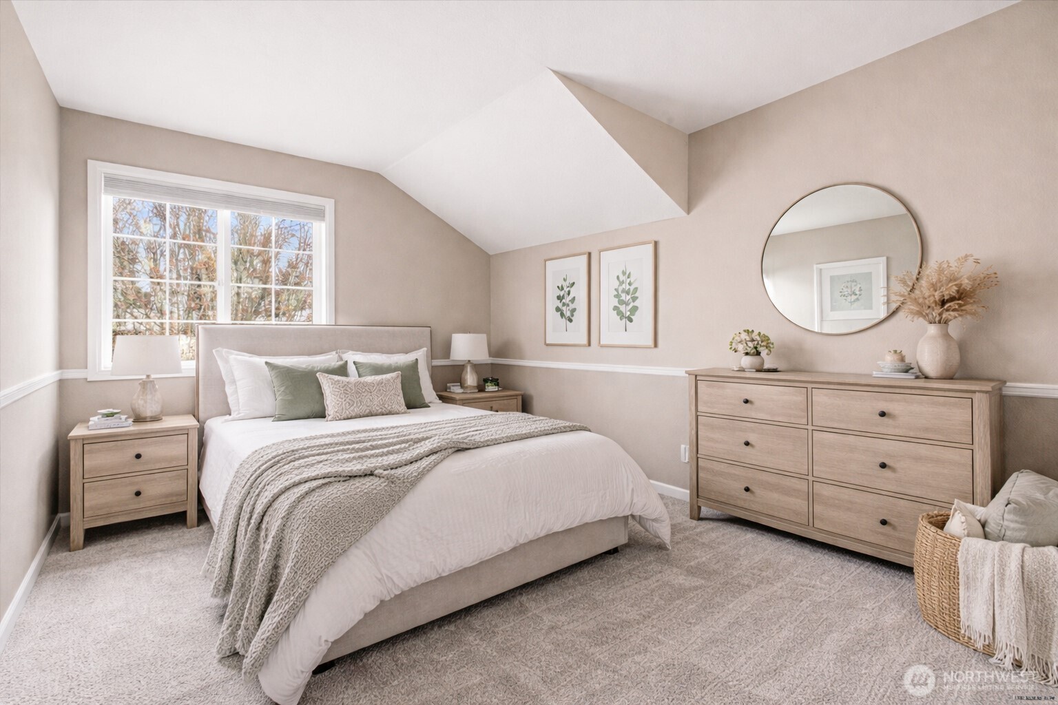 2760 76th Avenue SE #505, Mercer Island, WA 98040