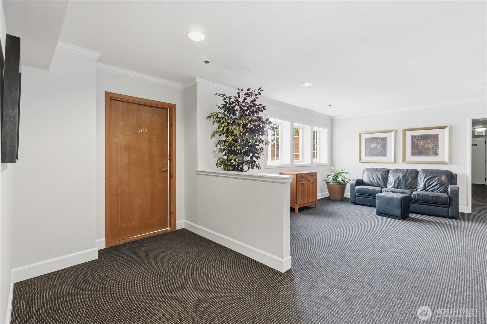 2760 76th Avenue SE #505, Mercer Island, WA 98040