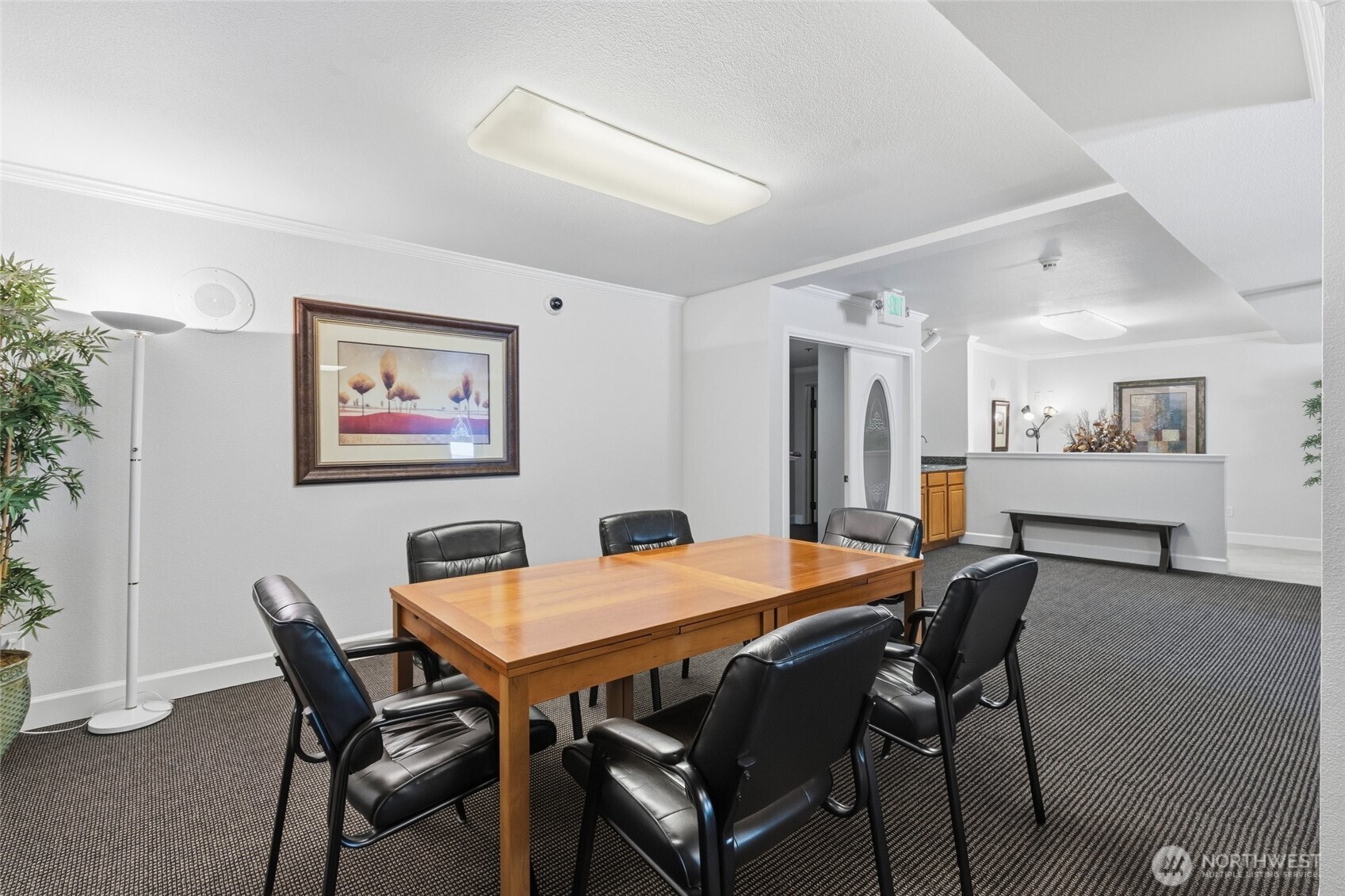 2760 76th Avenue SE #505, Mercer Island, WA 98040