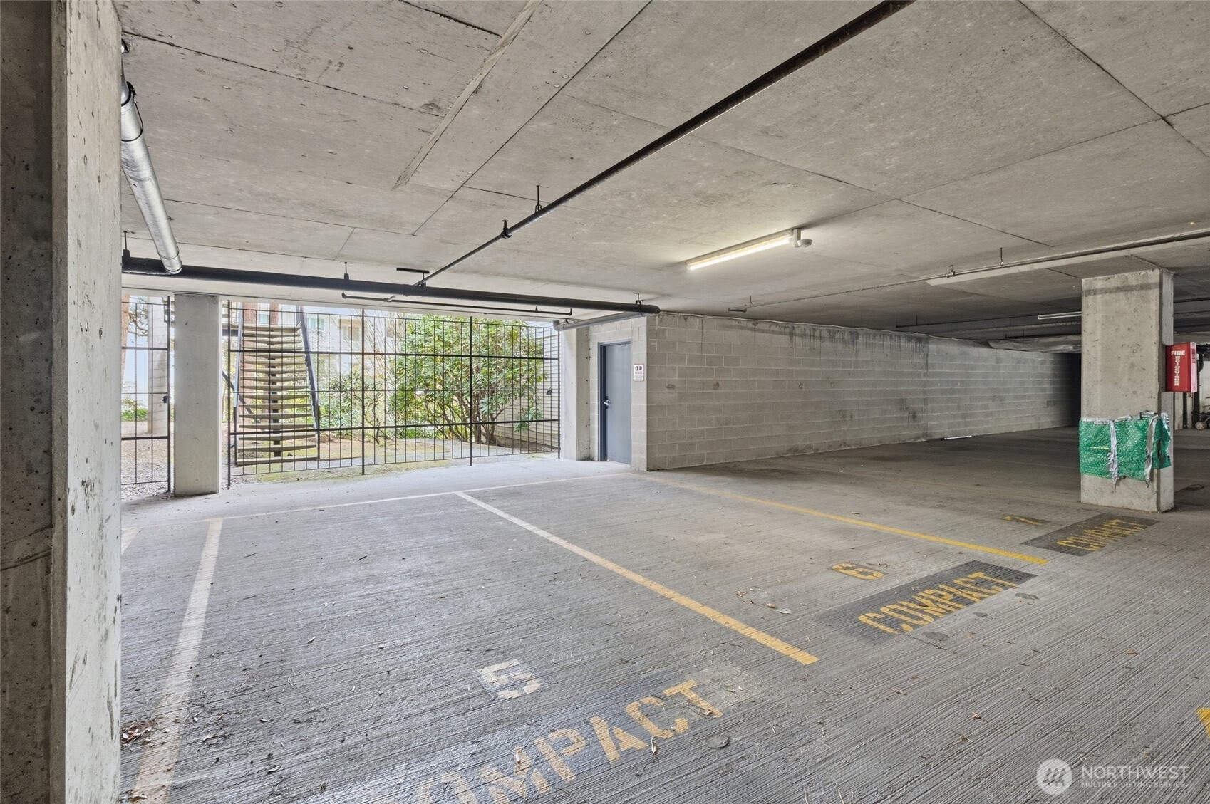 2760 76th Avenue SE #505, Mercer Island, WA 98040