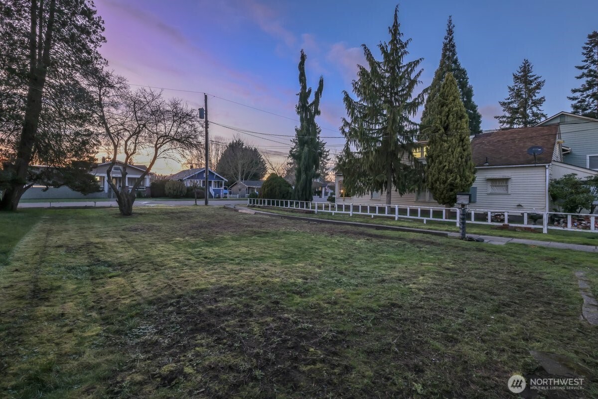 216 K Street SE, Auburn, WA 98002