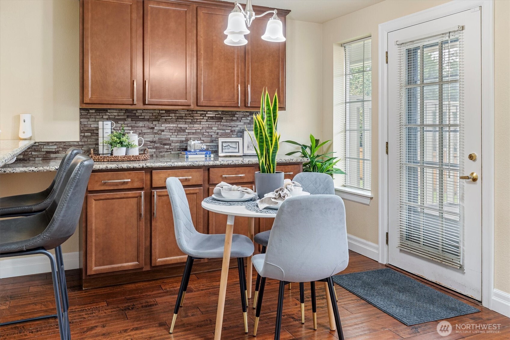 1203 24th Avenue Ct #F, Milton, WA 98354