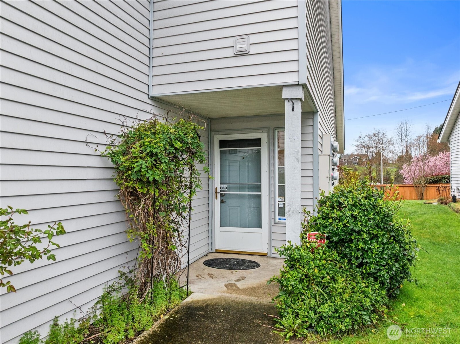 1203 24th Avenue Ct #F, Milton, WA 98354