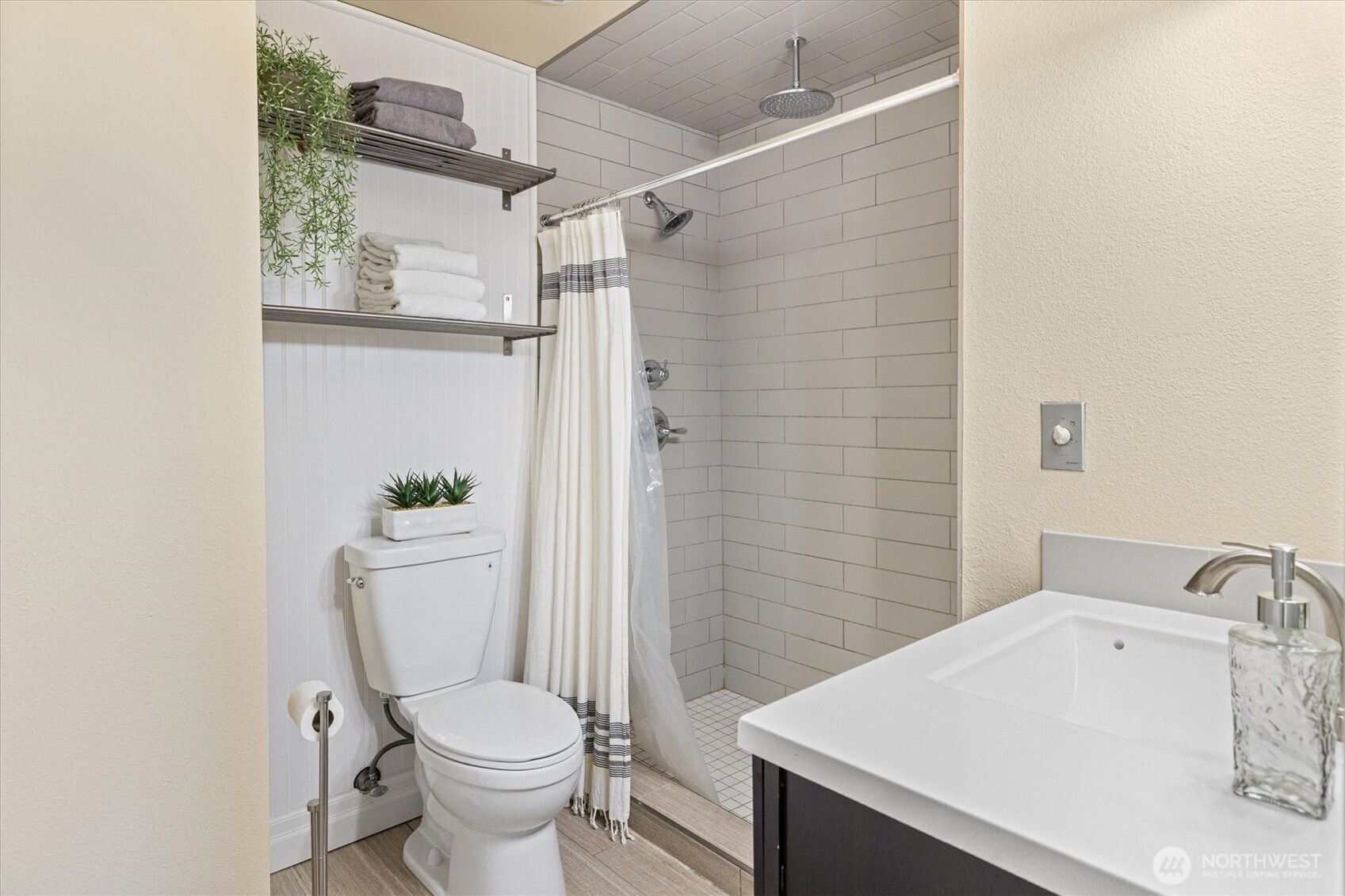 1203 24th Avenue Ct #F, Milton, WA 98354