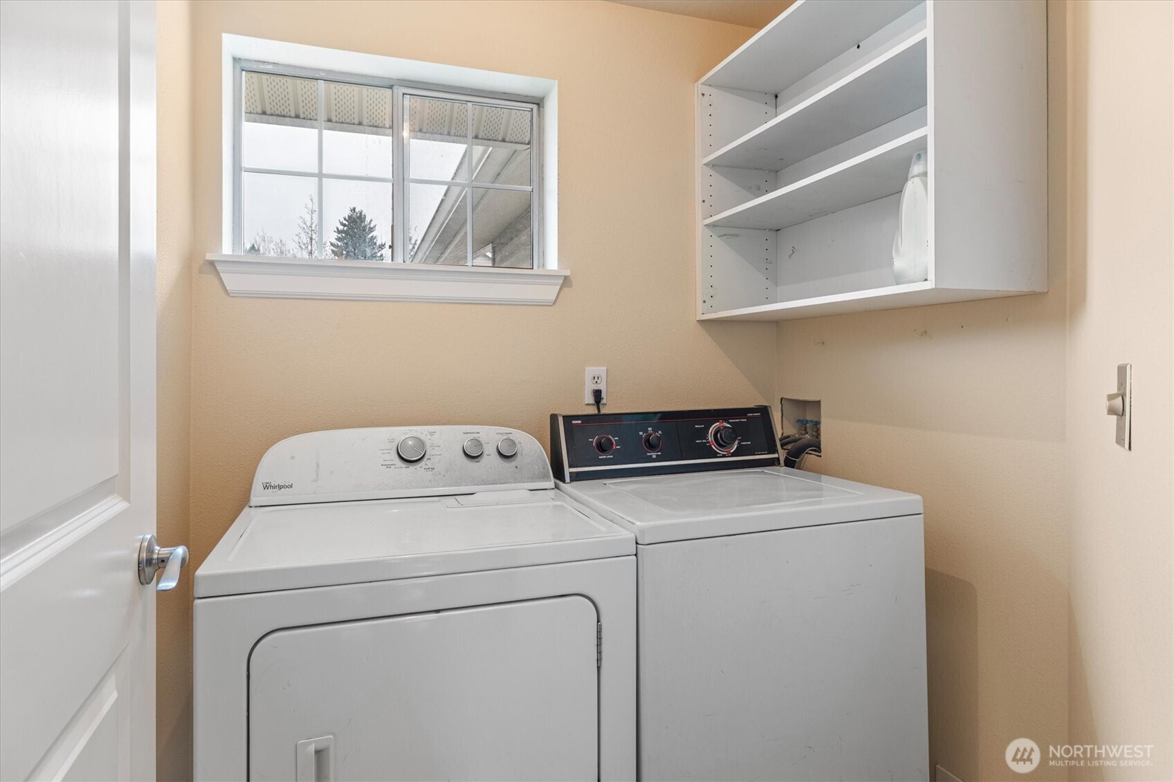 1203 24th Avenue Ct #F, Milton, WA 98354