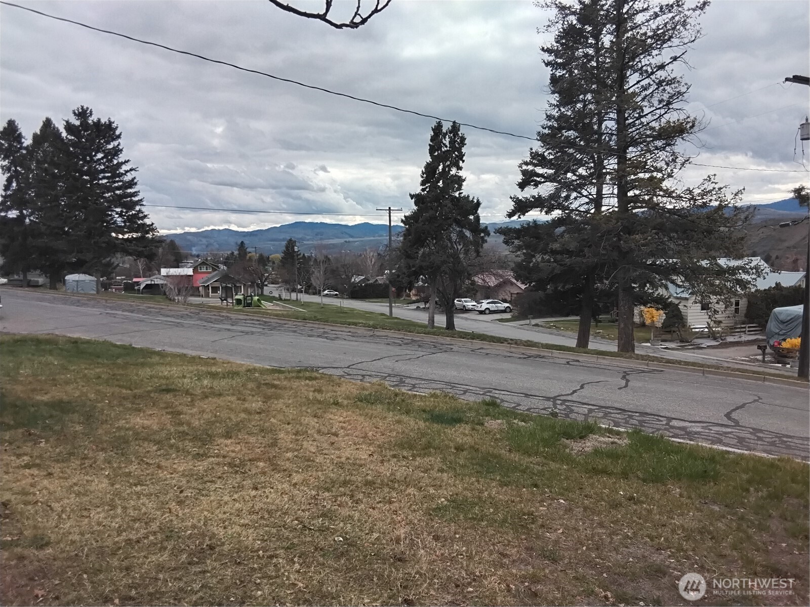 109 Antwine Avenue S, Tonasket, WA 98855