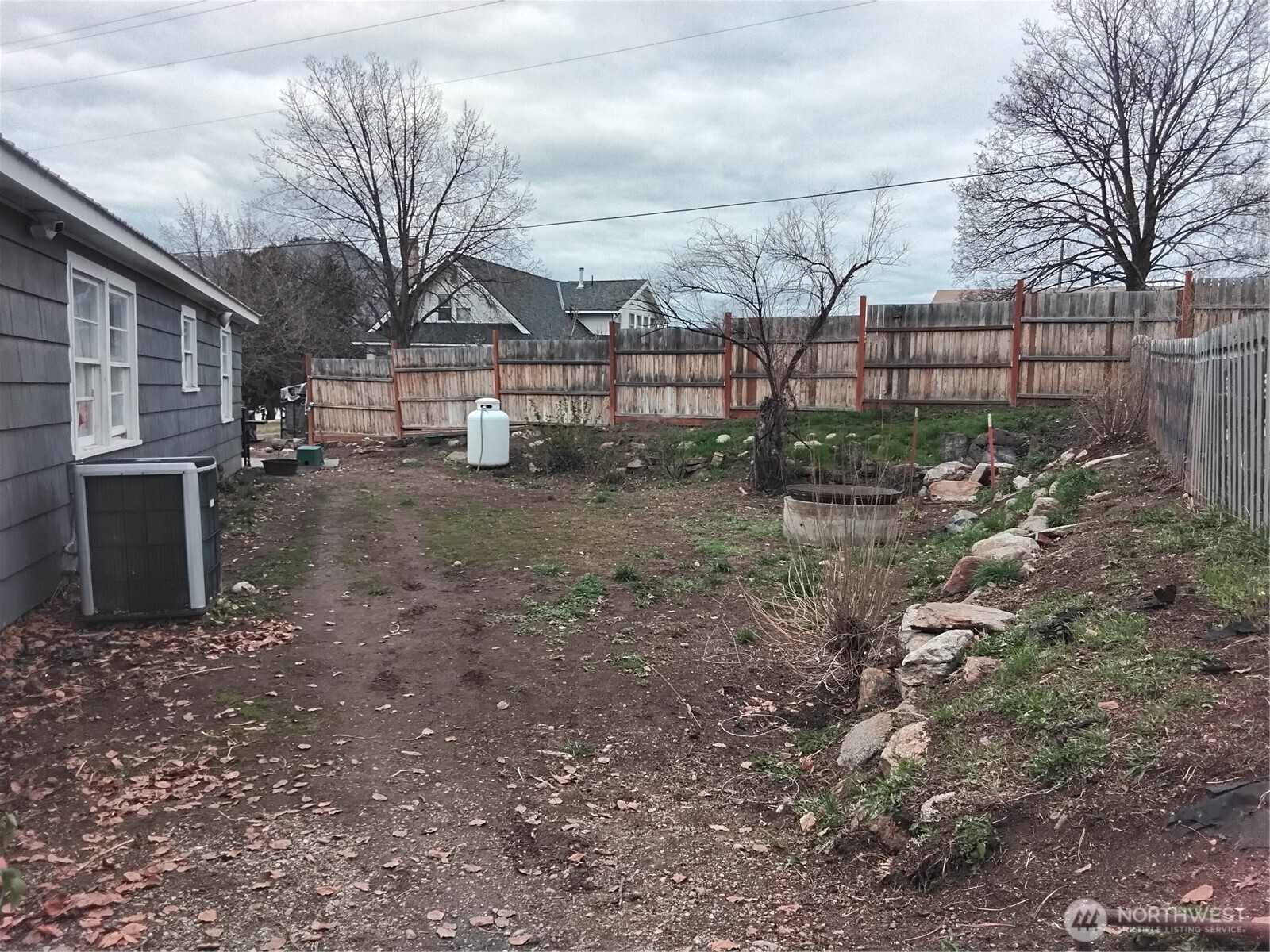 109 Antwine Avenue S, Tonasket, WA 98855