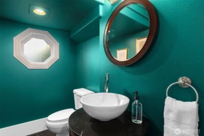 1147 Federal Avenue E, Seattle, WA 98102 - Photo 16