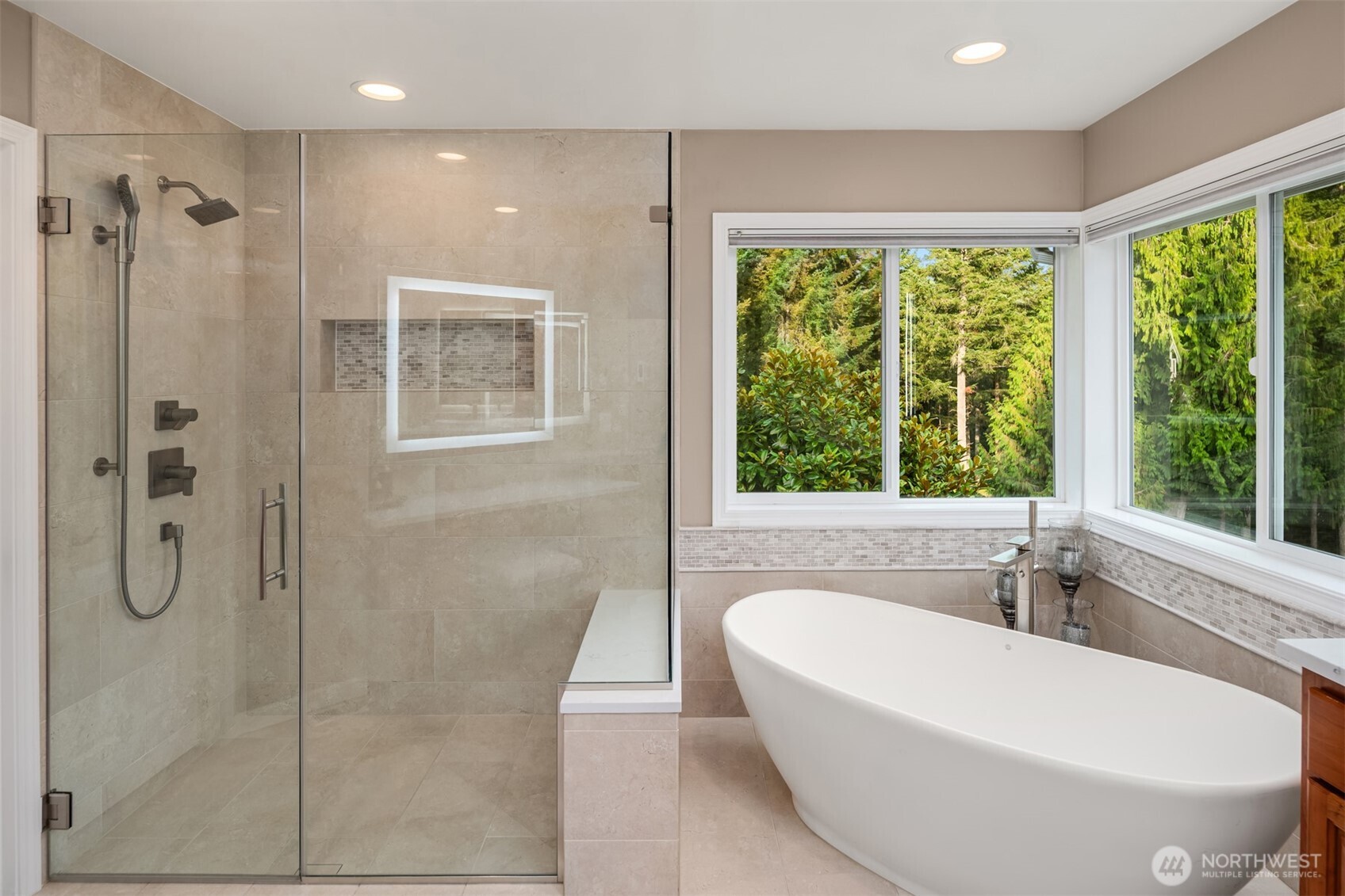 4931 125TH AVENUE SE, Snohomish, WA 98290-4385