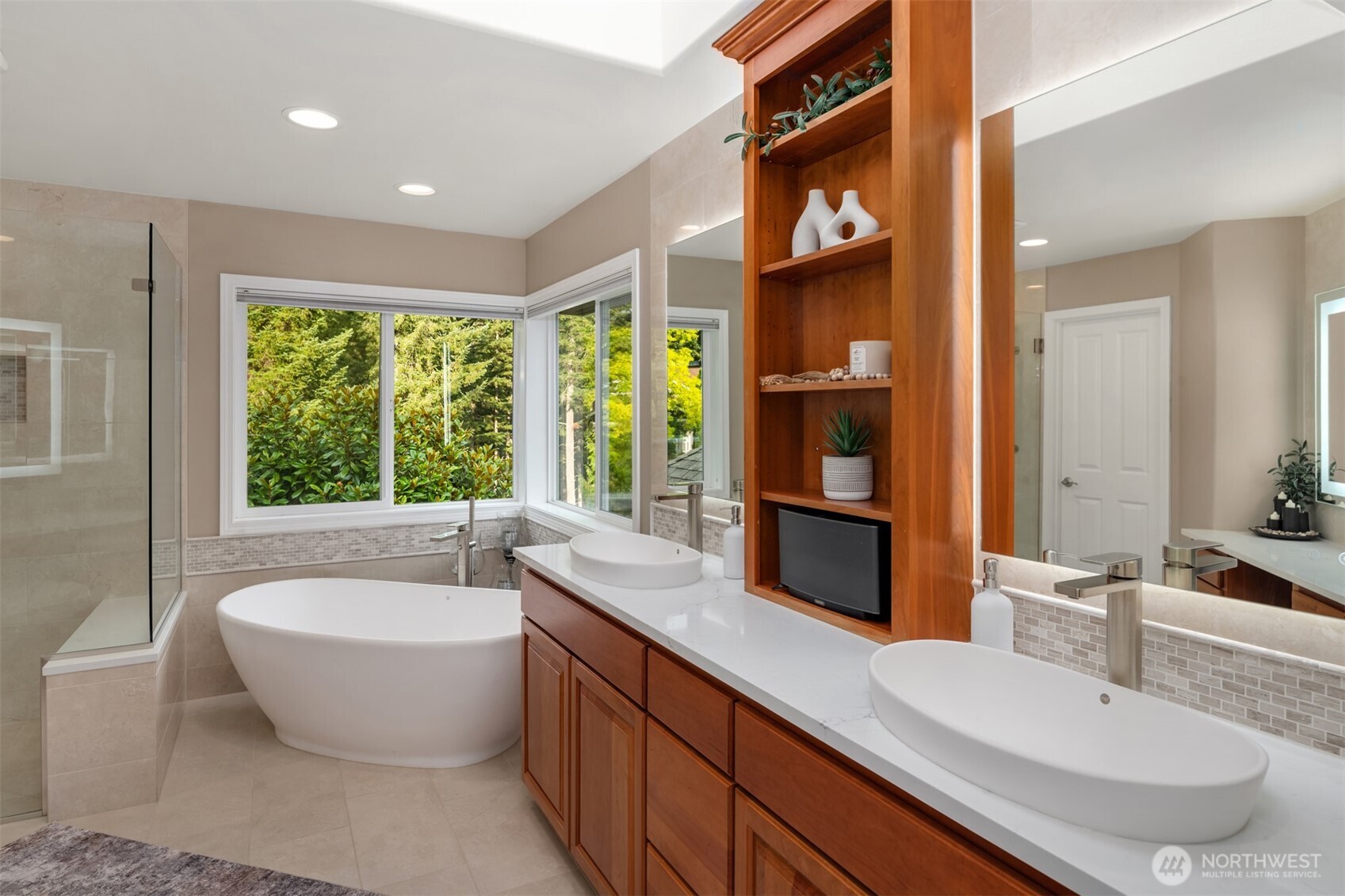 4931 125TH AVENUE SE, Snohomish, WA 98290-4385