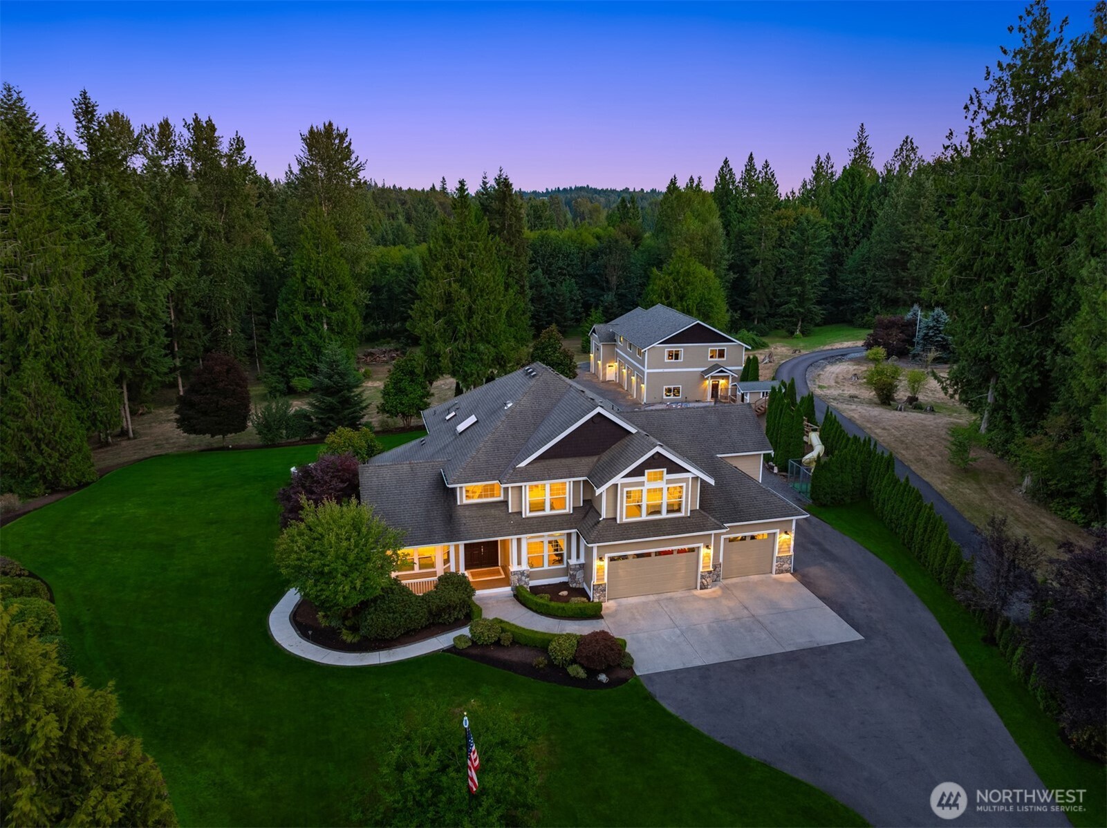 4931 125TH AVENUE SE, Snohomish, WA 98290-4385