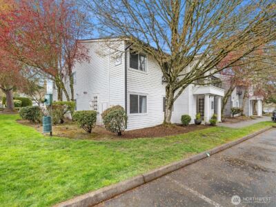15415 35th Avenue W #G101, Lynnwood, WA 98087 - Photo 2