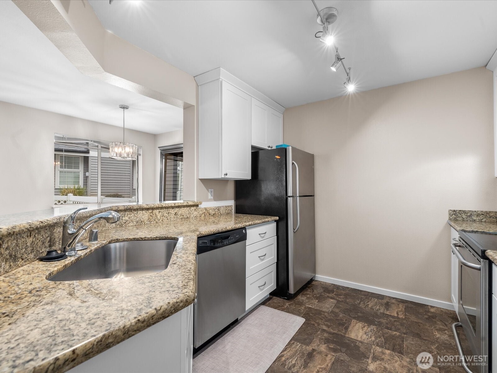 15415 35th Avenue W #G101, Lynnwood, WA 98087