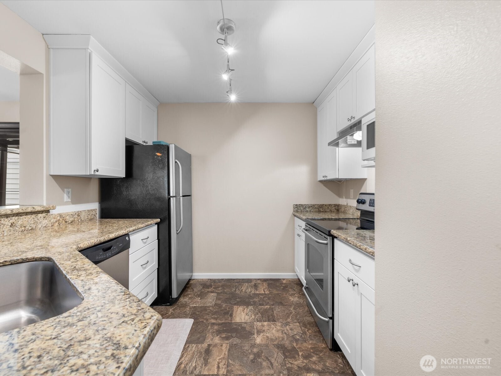 15415 35th Avenue W #G101, Lynnwood, WA 98087