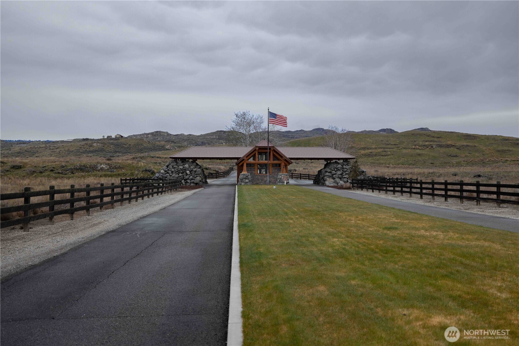 215 Plata Road , Brewster, WA 98812