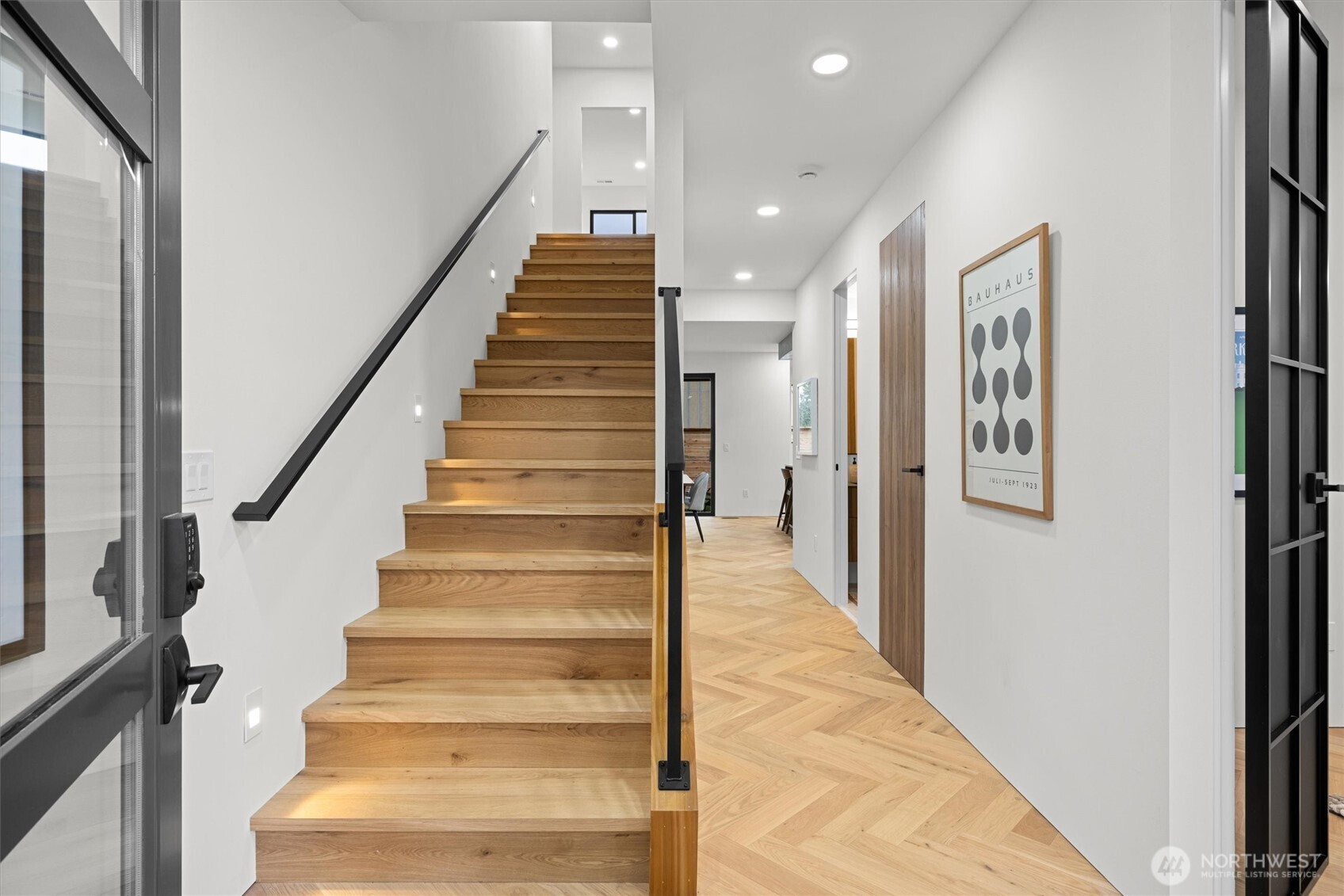 10733 17th Avenue NE, Seattle, WA 98125