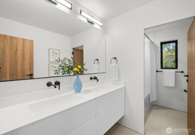 10733 17th Avenue NE, Seattle, WA 98125 - Photo 30