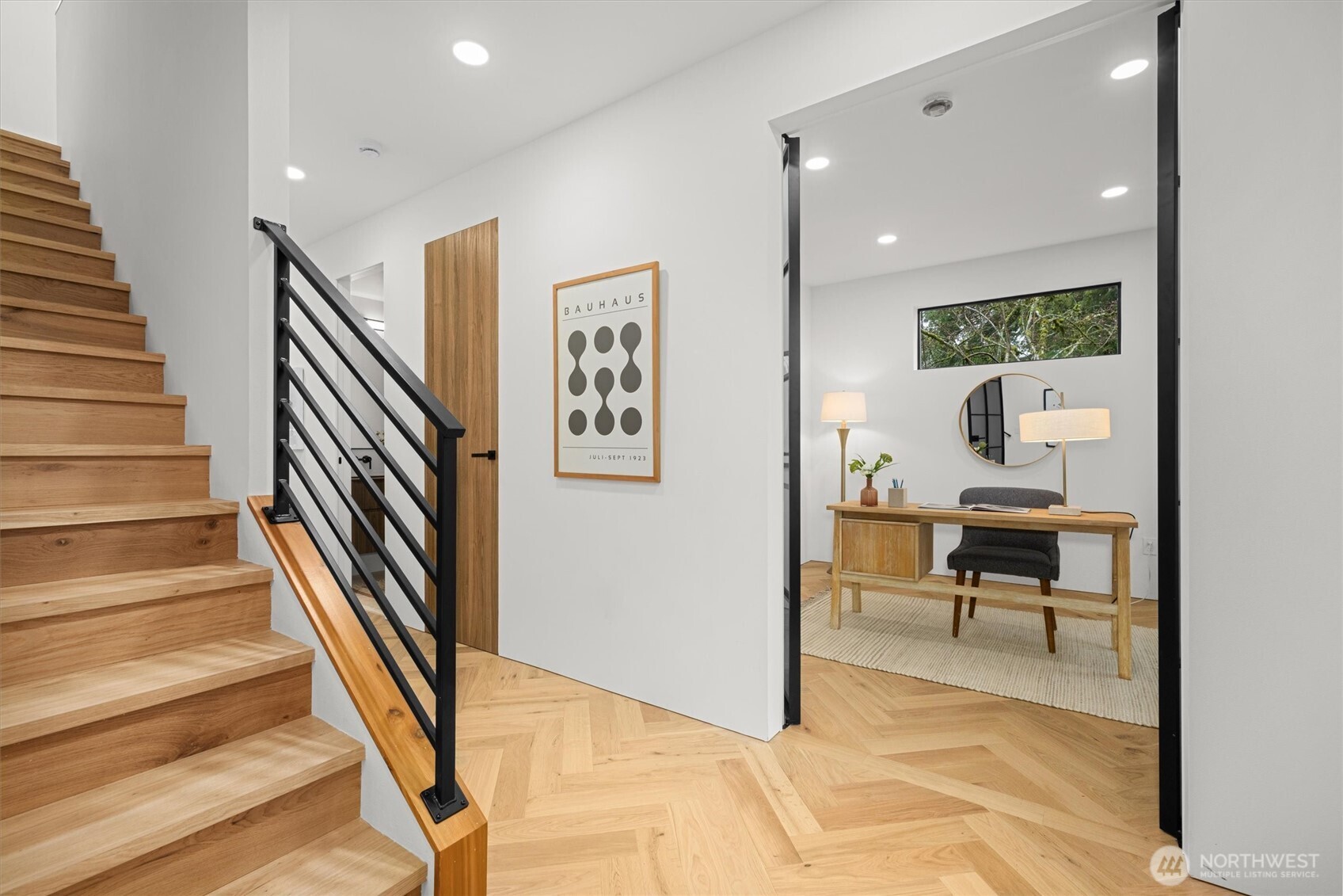 10733 17th Avenue NE, Seattle, WA 98125