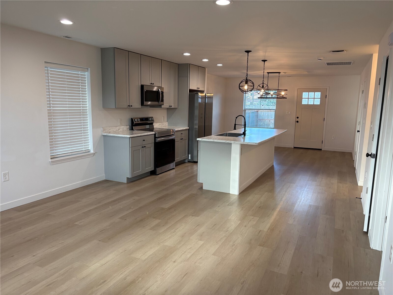 464 SW William Avenue , Chehalis, WA 98532