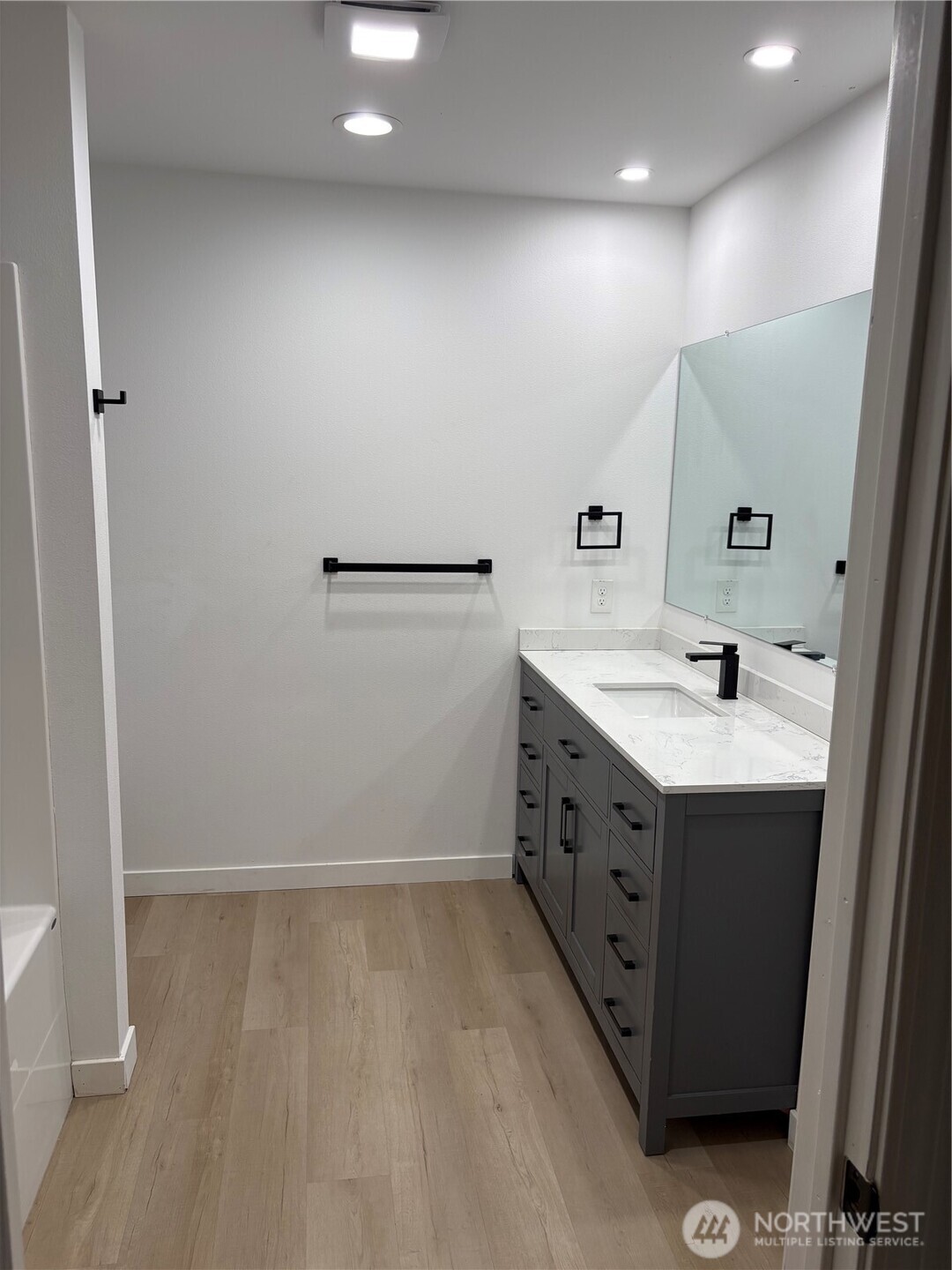 464 SW William Avenue , Chehalis, WA 98532