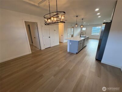 464 SW William Avenue , Chehalis, WA 98532 - Photo 7