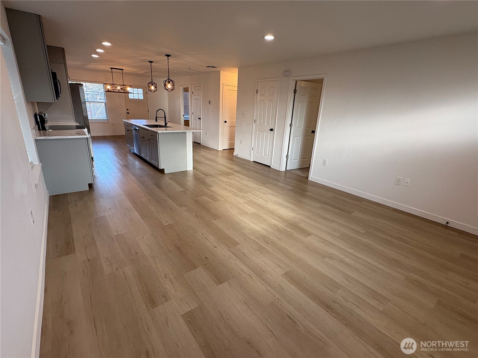 464 SW William Avenue , Chehalis, WA 98532