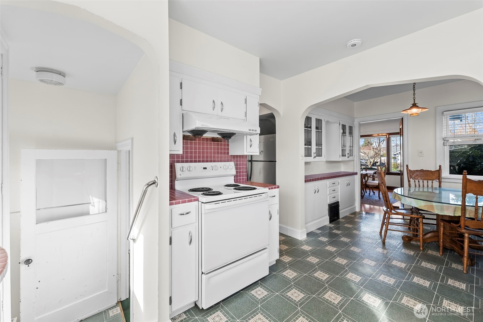 327 5th Street SW, Puyallup, WA 98371