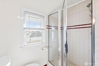 327 5th Street SW, Puyallup, WA 98371 - Photo 22