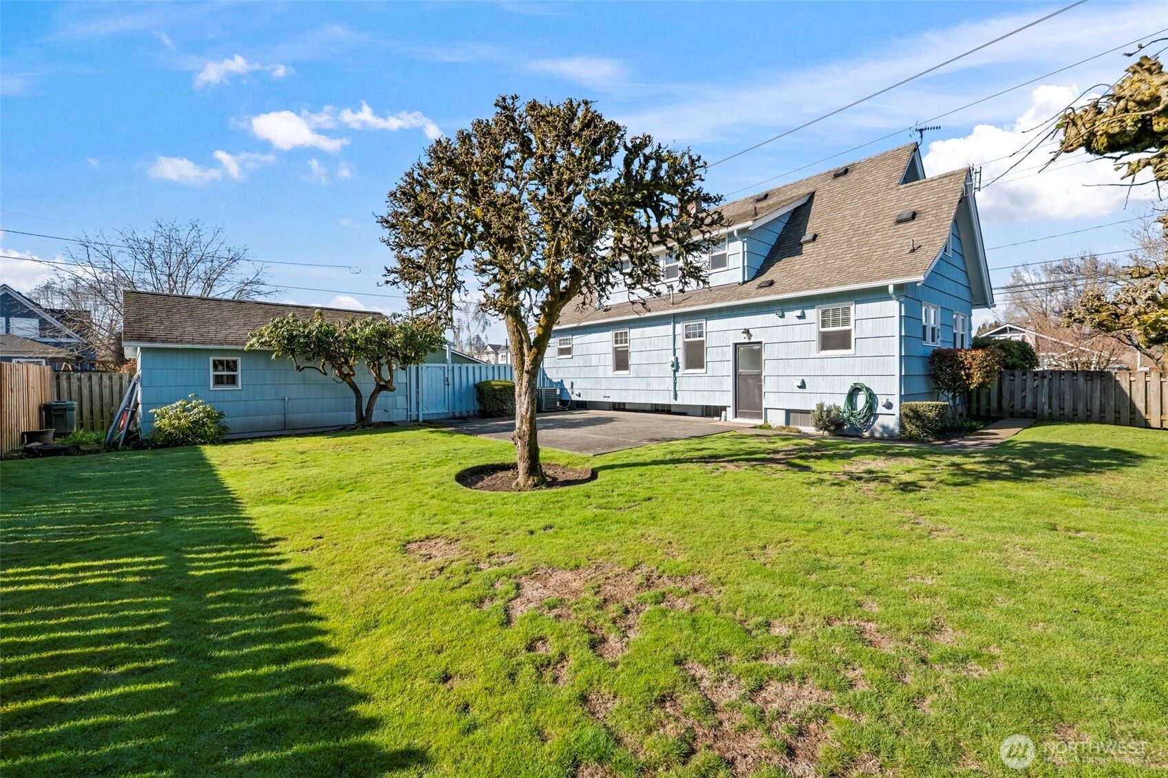 327 5th Street SW, Puyallup, WA 98371