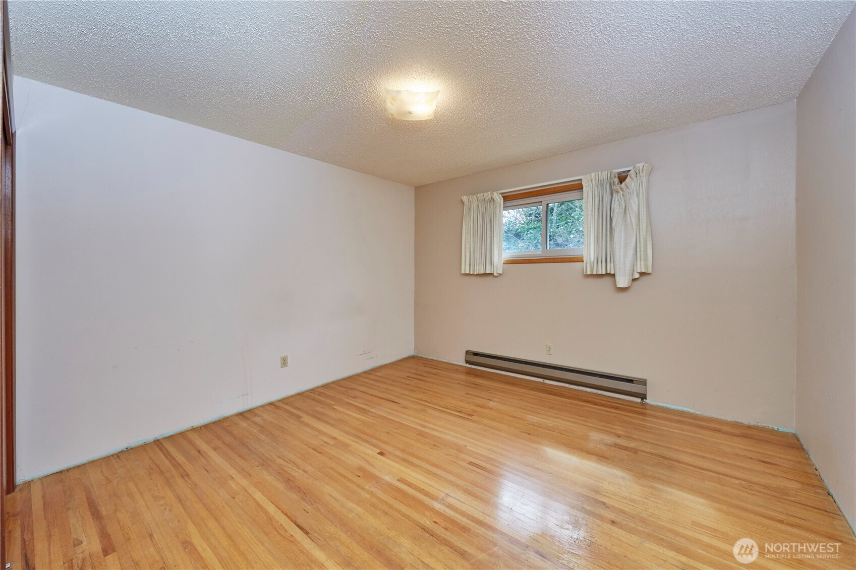 2903 NE Rozewood Drive , Bremerton, WA 98310-5225