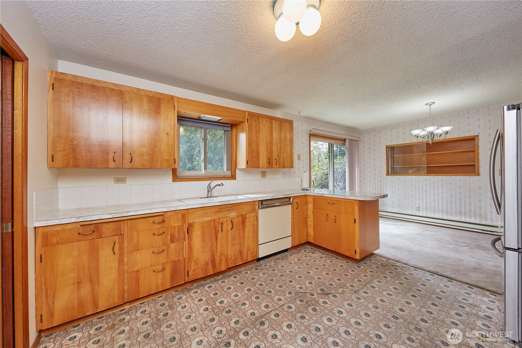 2903 NE Rozewood Drive , Bremerton, WA 98310-5225