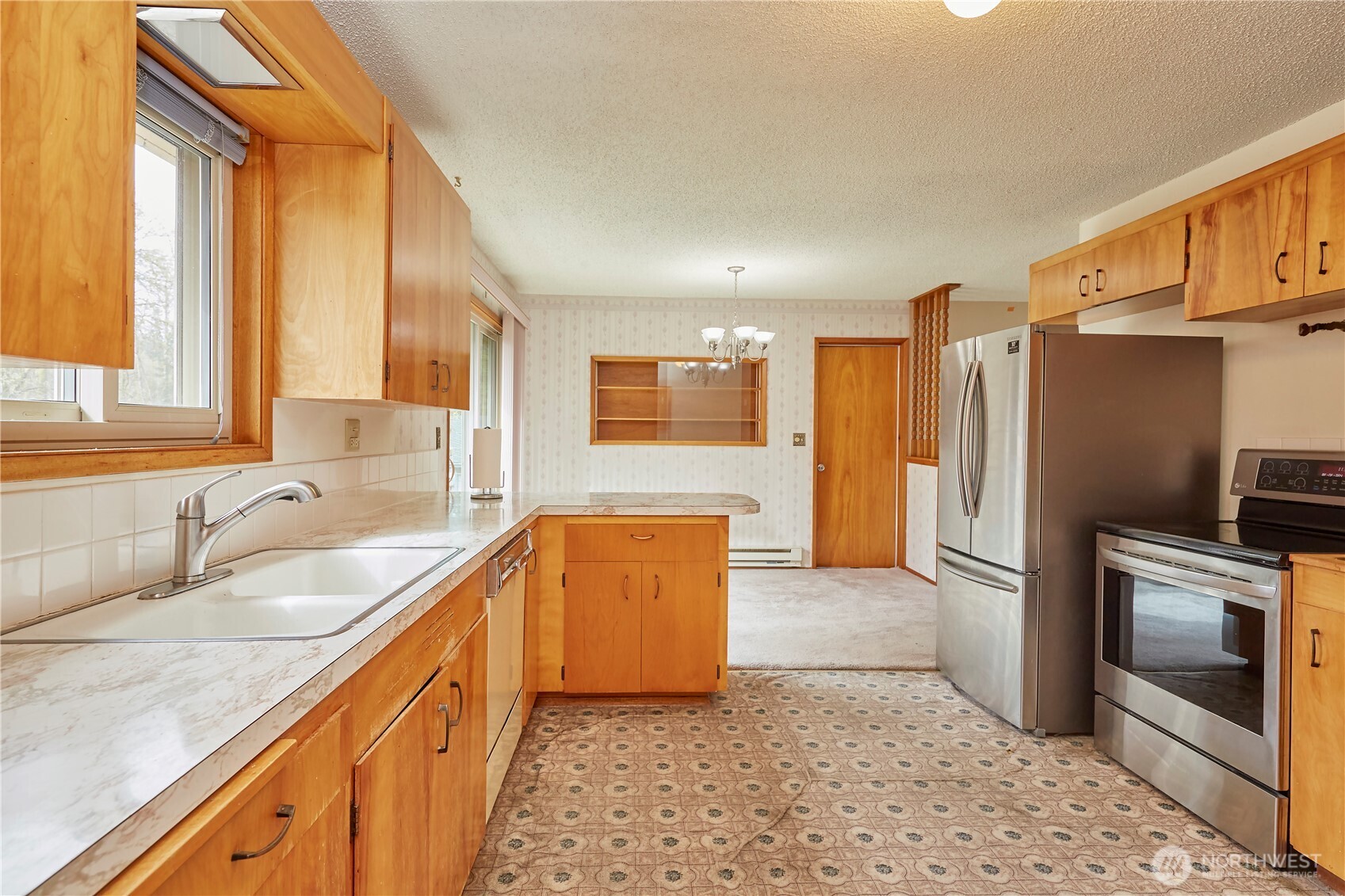 2903 NE Rozewood Drive , Bremerton, WA 98310-5225