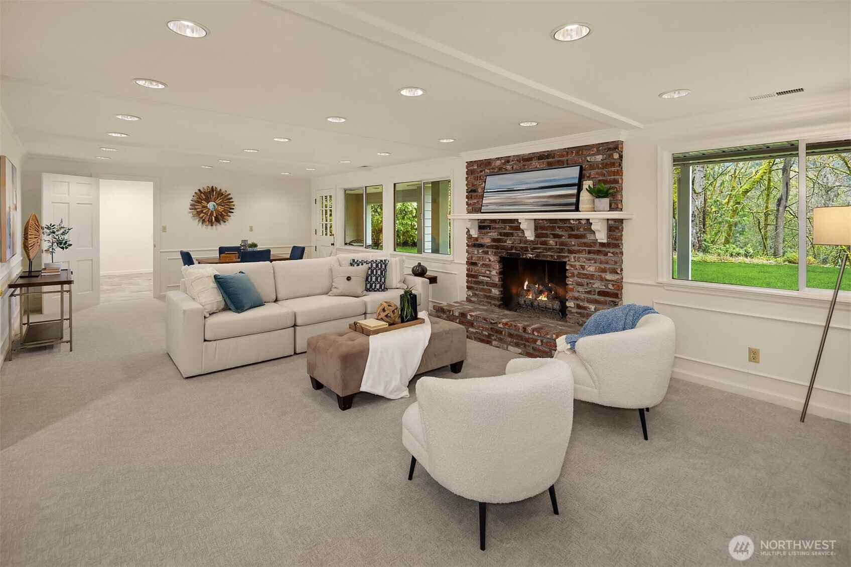 8910 SE 54th Street , Mercer Island, WA 98040