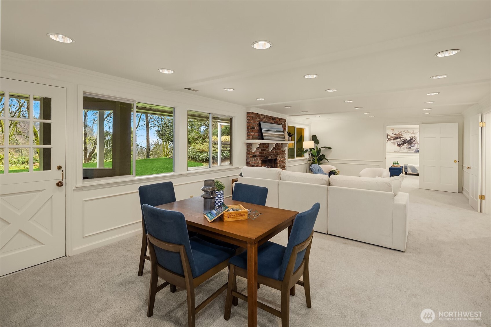 8910 SE 54th Street , Mercer Island, WA 98040