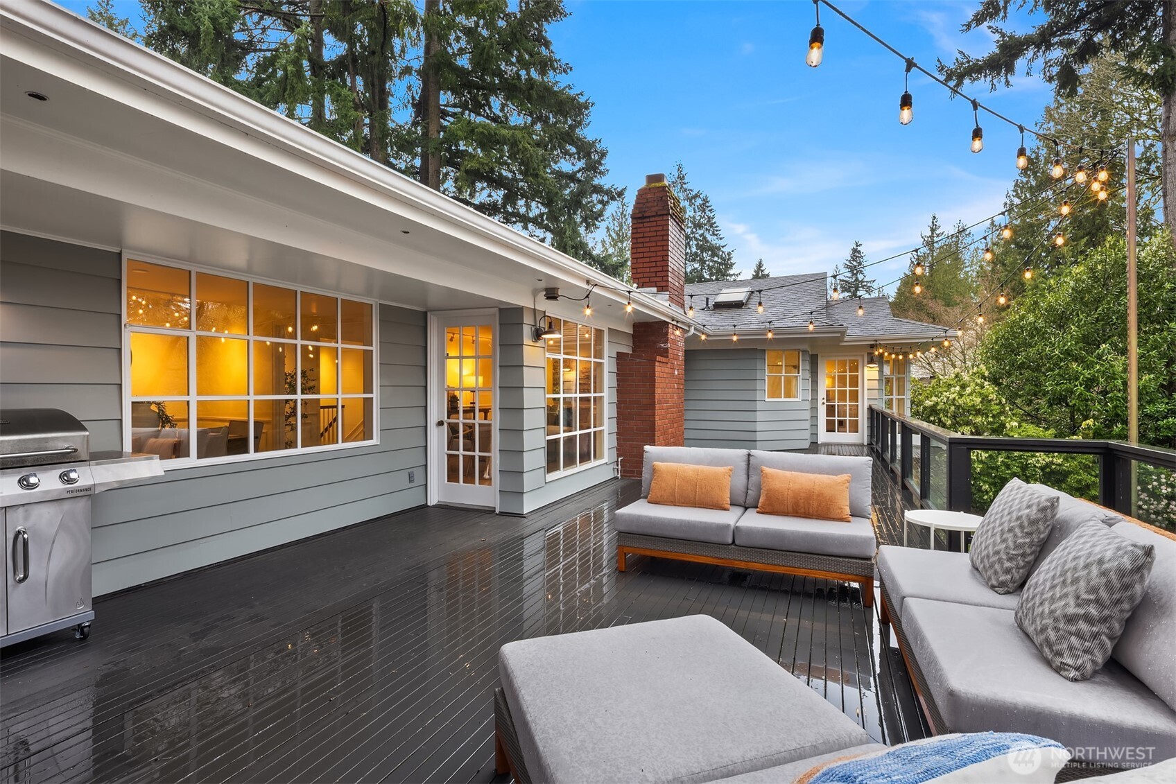 8910 SE 54th Street , Mercer Island, WA 98040