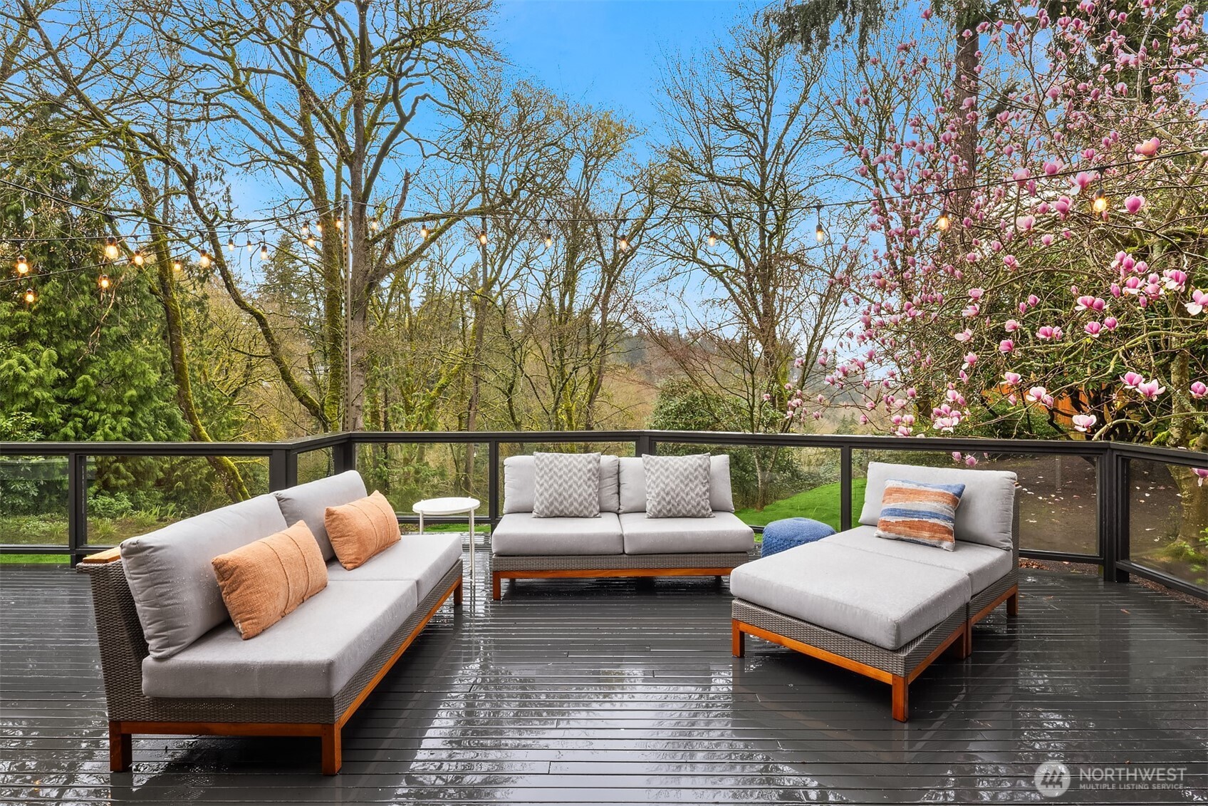 8910 SE 54th Street , Mercer Island, WA 98040