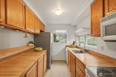 2417 S 222nd Street #A6, Des Moines, WA 98198 - Photo 13
